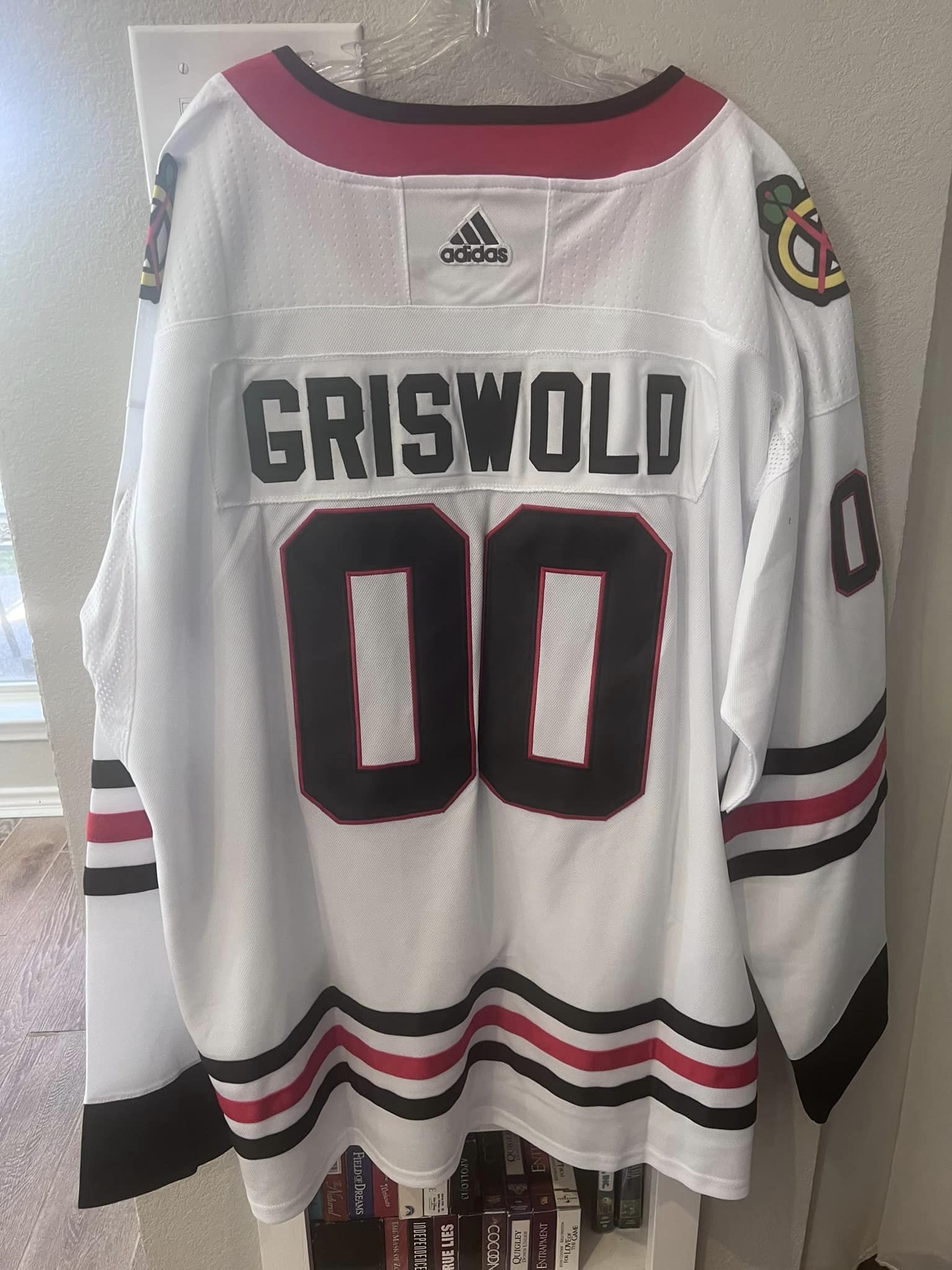 Chicago Blackhawks #00 Clark Griswold White Road Stitched NHL Jersey Men's photo review