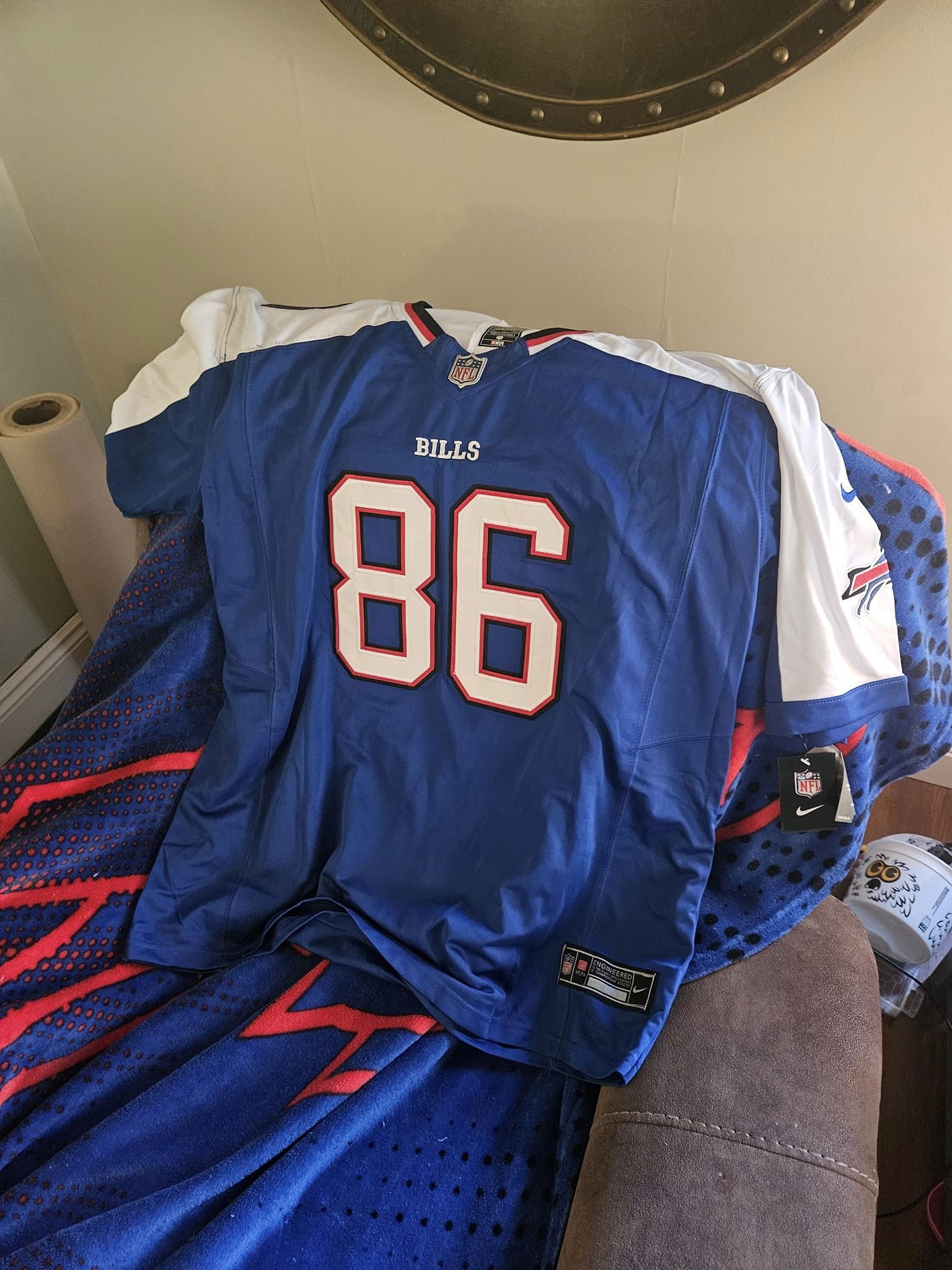 Buffalo Bills #86 Dalton Kincaid Royal Blue Team Color Youth Stitched NFL Vapor Untouchable Jersey photo review